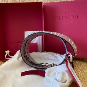 Brand NEW!! Valentino purse strap with box and dust bag